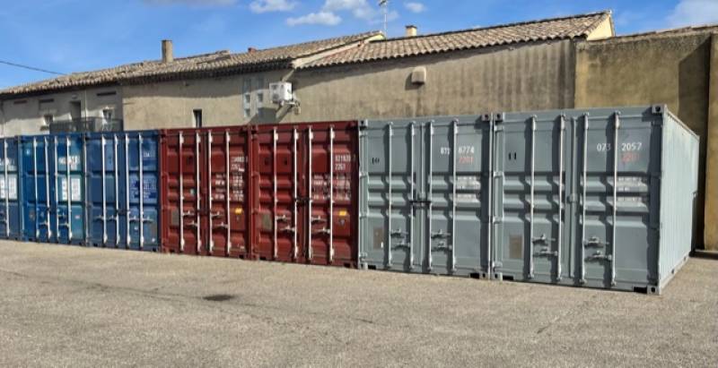 CONTAINER A LOUER PROCHE CHATEAURENARD