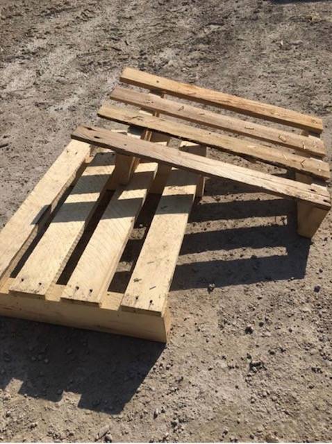 Palette planche écartés