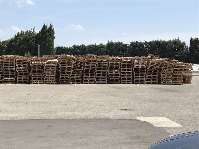 Vente de palette Norme N.I.M.P 15 traitées sans produits chimique près d'Avignon